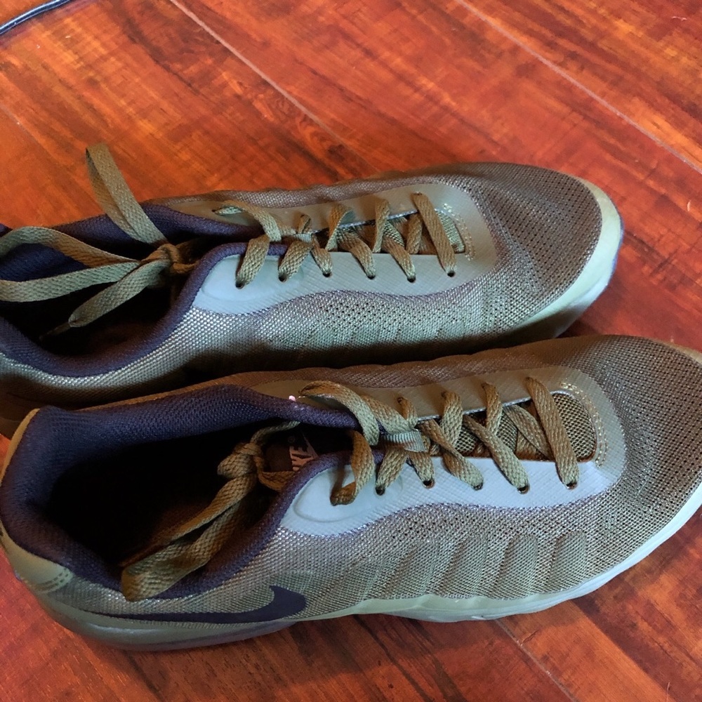 Nike men’s shoes